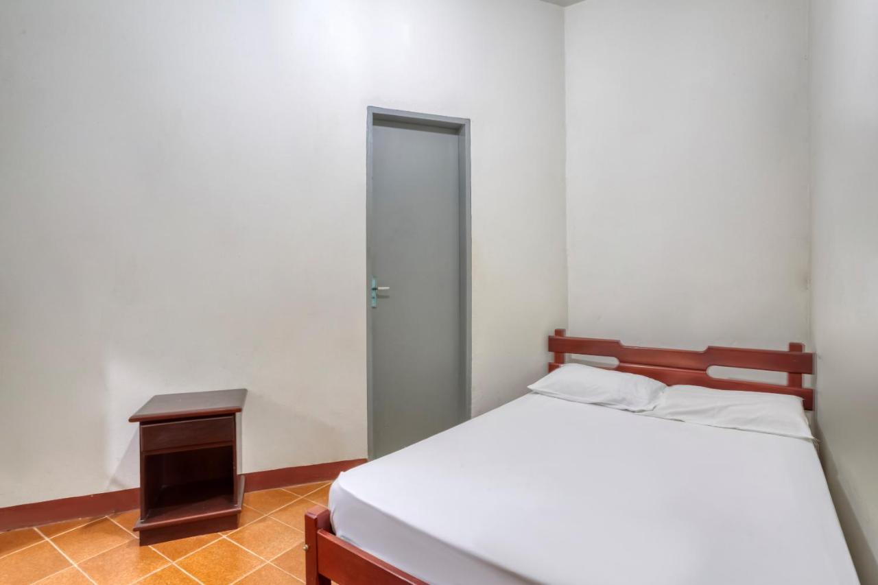 Hotel Aguia Morrinhos  Екстериор снимка